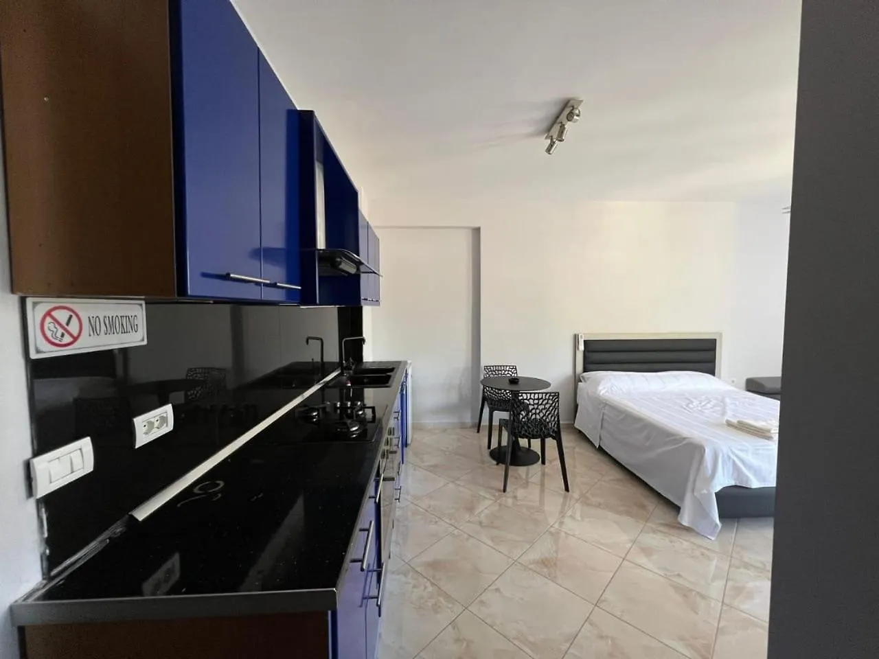 Cozy Apartments Near The Sea Vlore