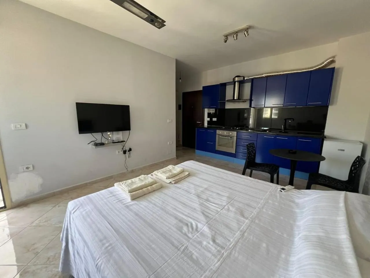 Cozy Apartments Near The Sea Vlore Albania