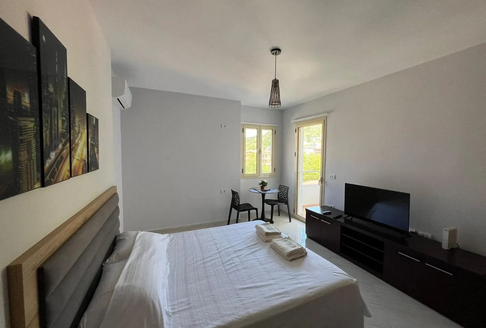 Cozy Apartments Near The Sea Vlore 0*,