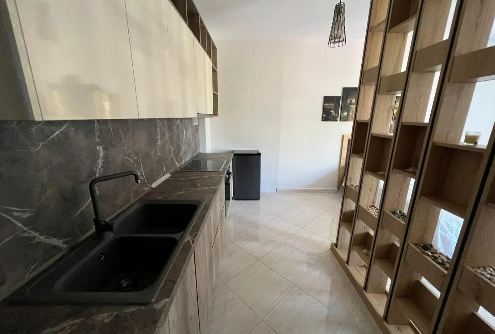 Cozy Apartments Near The Sea Vlore 0*,